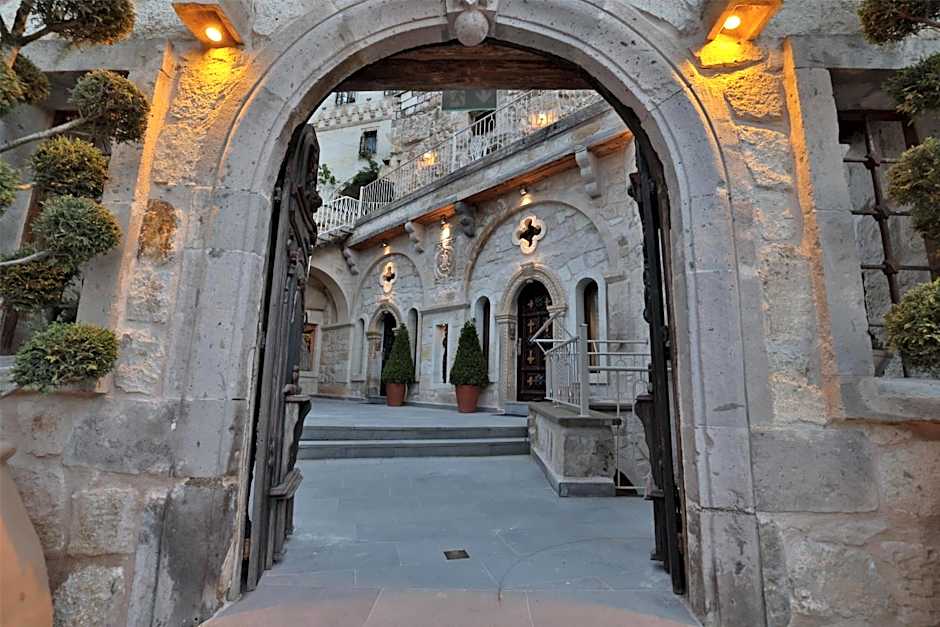 Elika Cave Suites Cappadocia, Curio Collection by Hilton