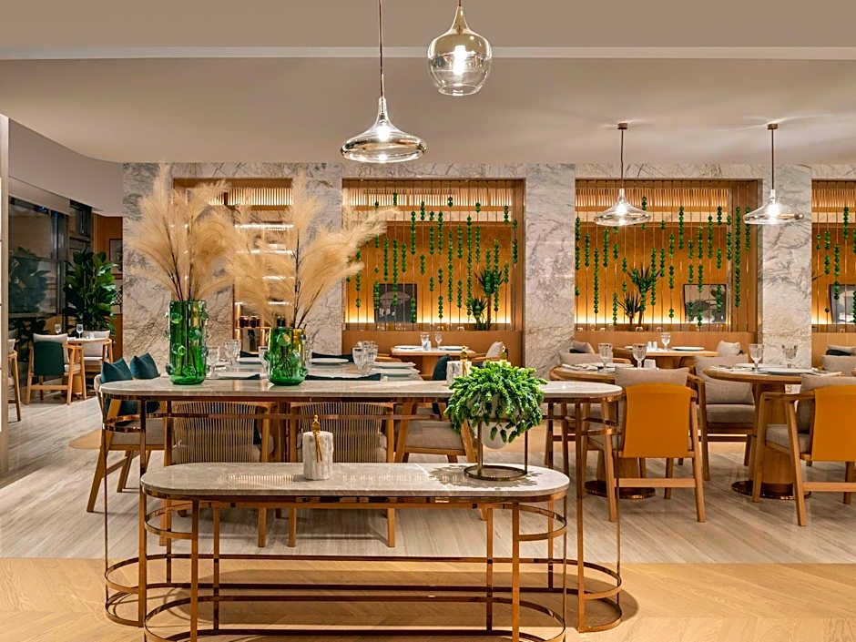 Mövenpick Hotel Istanbul Bosphorus