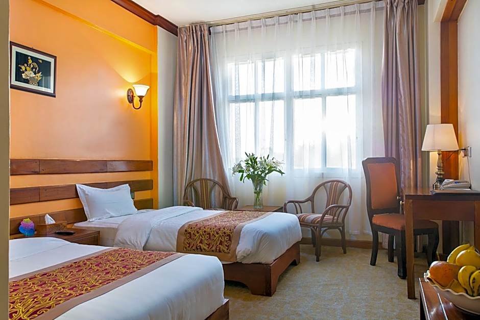 Eastland Hotel