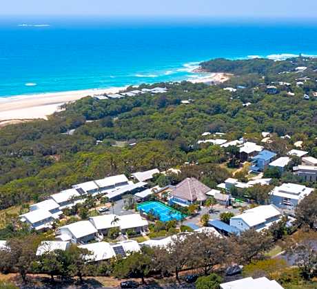 Pandanus Palms Ocean View Holiday Resort on Point Lookout