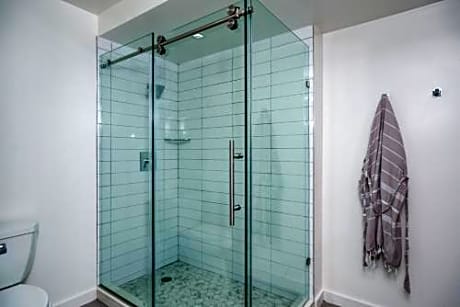 Luxury Queen Room with Two Queen Beds