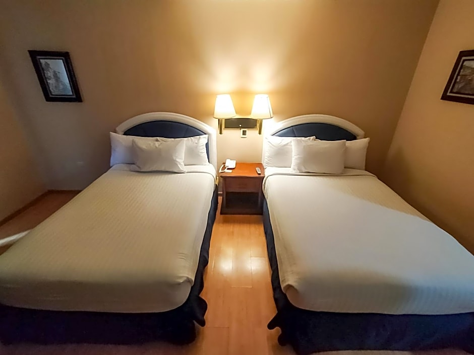Hotel Gran Plaza & Convention Center
