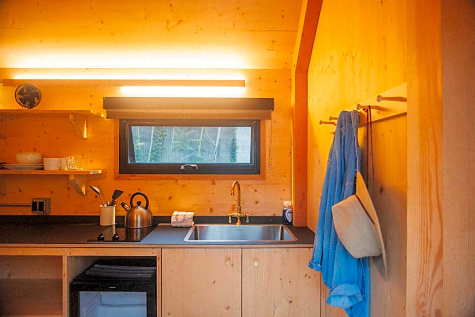 Johnson's Beach Cabins and Campground