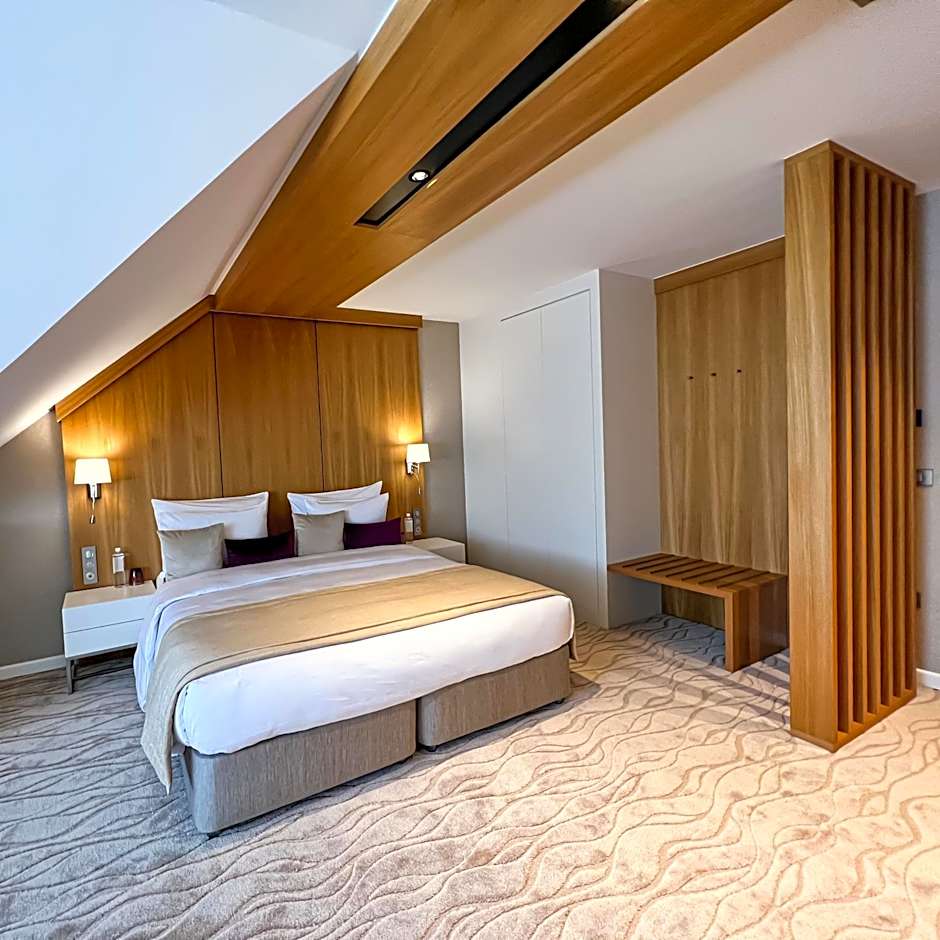 Normafa Hotel & Retreat