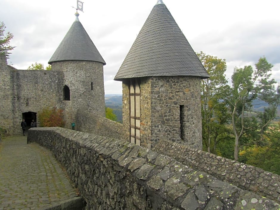 Hotel zur Burg Nürburg