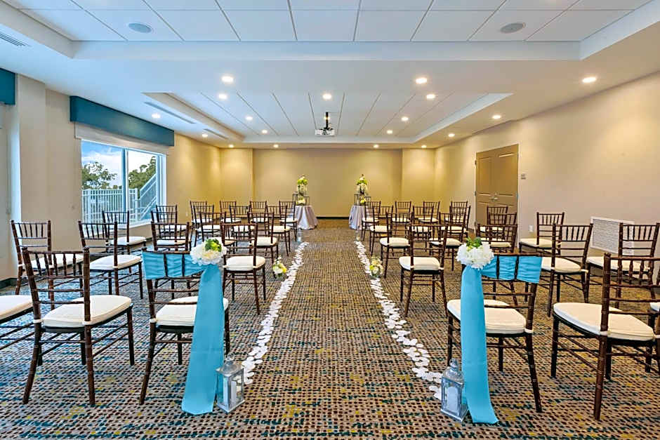 Hampton Inn By Hilton Cape Cod Canal