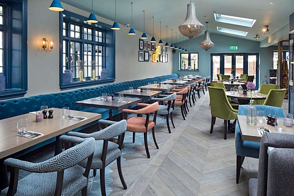 The Sheep on Sheep Street Hotel