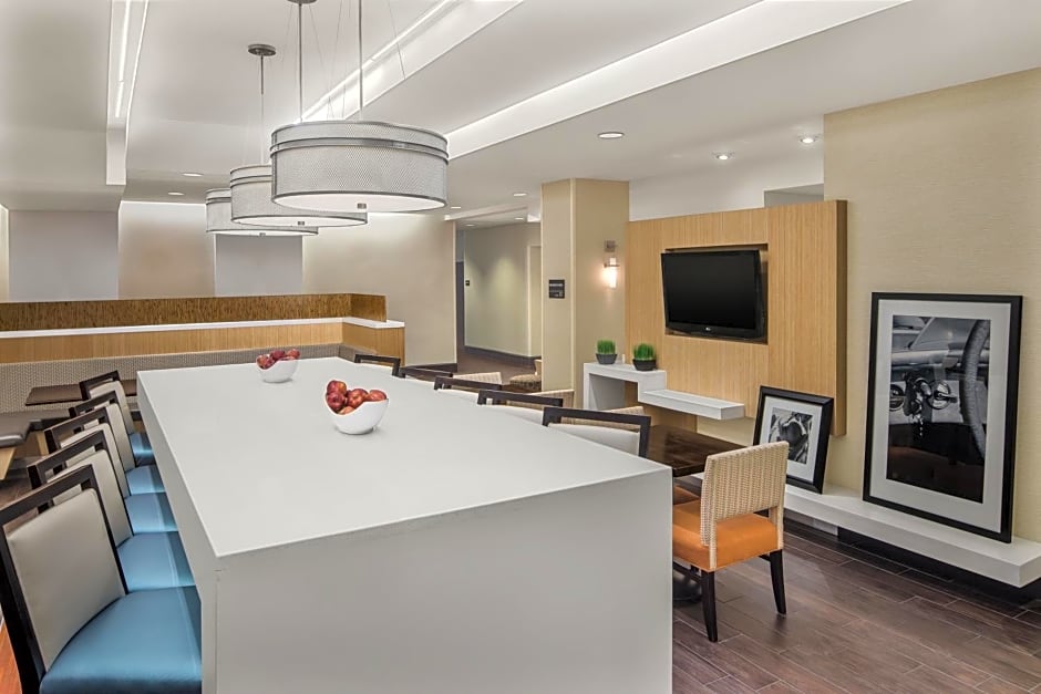 Hampton Inn Richmond-SW Hull Street