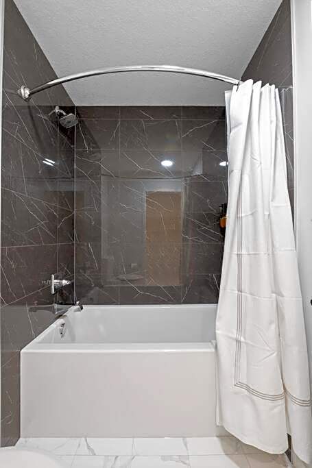 Luxury-4bed with AC-86"TV-BrandNew in Cranston, Calgary