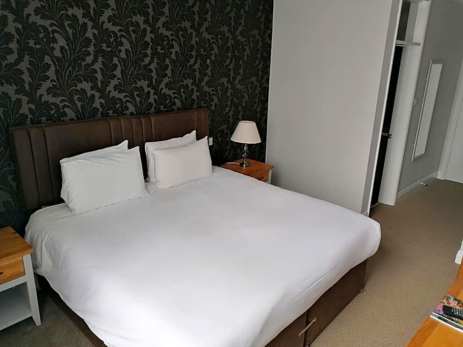 Castle Hotel