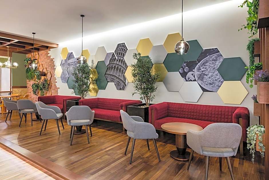 The Diplomat Radisson Blu Residence