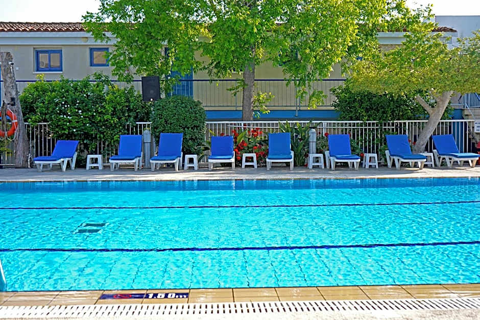 Green Bungalows Hotel Apartments