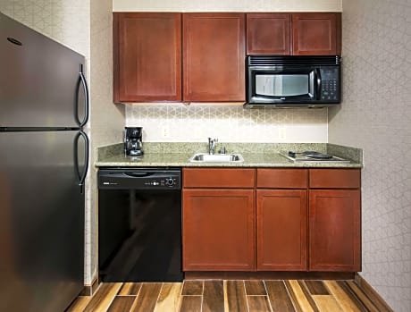 1 King Bed Studio Suite Nonsmoking