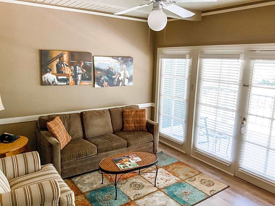 The Lodge at The Bluffs