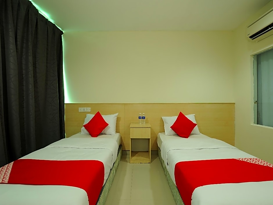 OYO 1055 Batu Caves Star Hotel