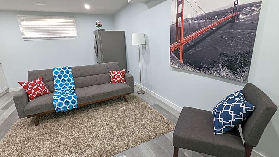 SERENE & MODERN 1BED SUITE + CLOSE TO AIRPORT