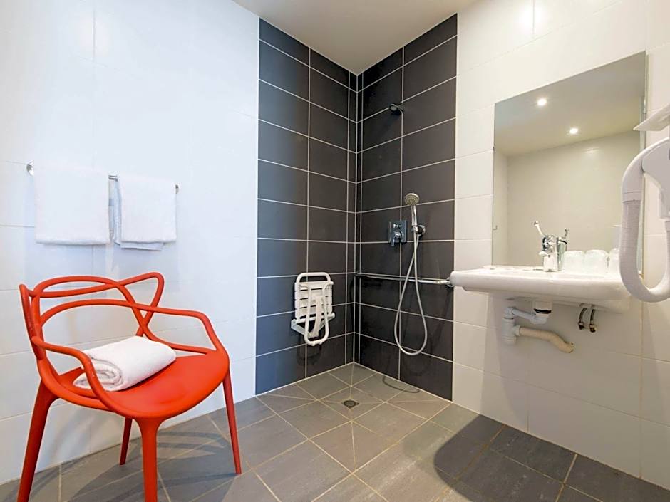 Ibis Styles La Rochelle Centre les Minimes