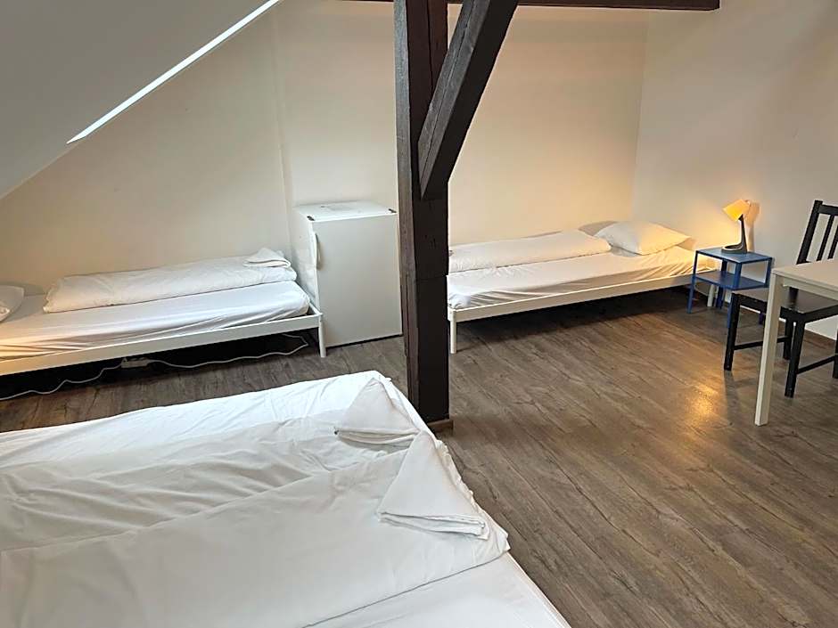 Clown and Bard Hostel