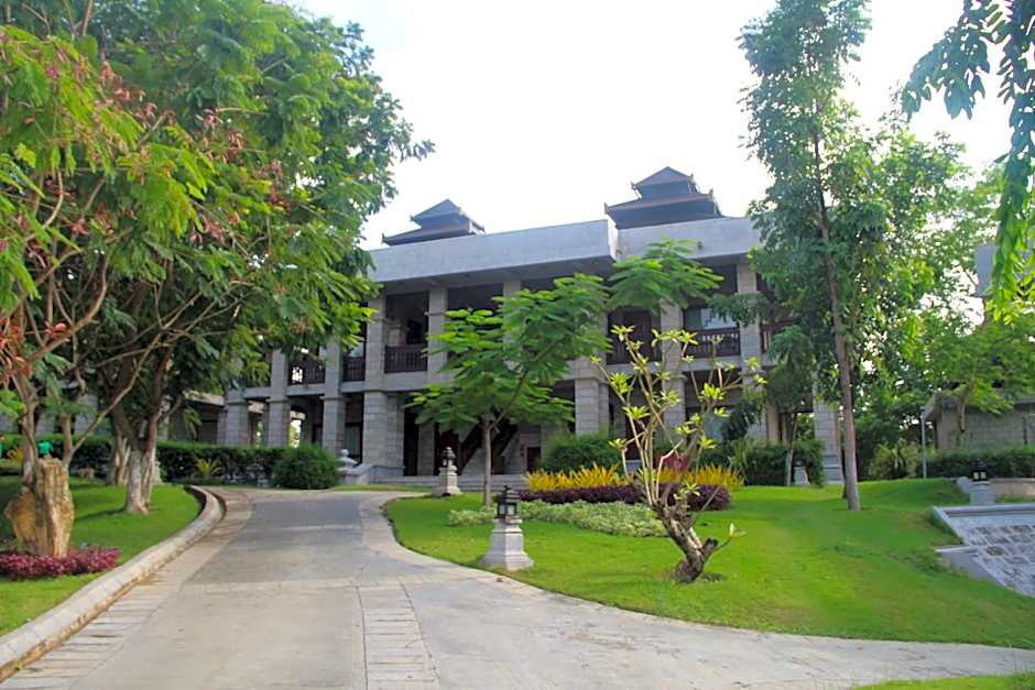 KMA NAYPYITAW HOTEL