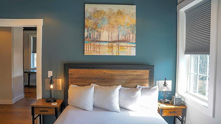 Old Mill Inn