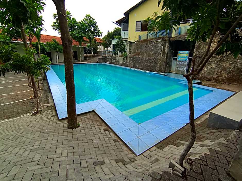 Villa Asia Jaya RedPartner