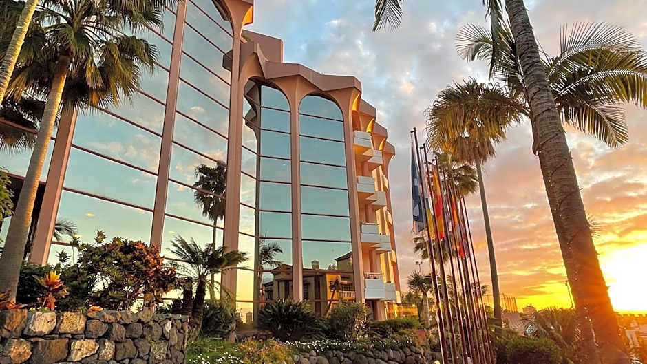 Hotel Puerto Palace