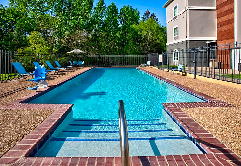 La Quinta Inn & Suites by Wyndham Palestine