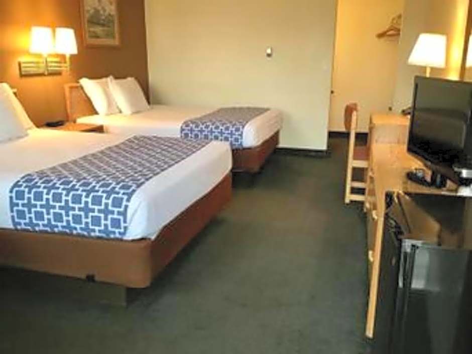 Travelodge by Wyndham Powell