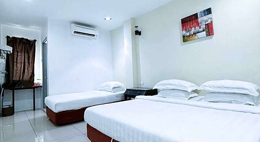 Green Hotel