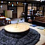 Hostel & Tatami Bar Uchikobare -内子晴れ-