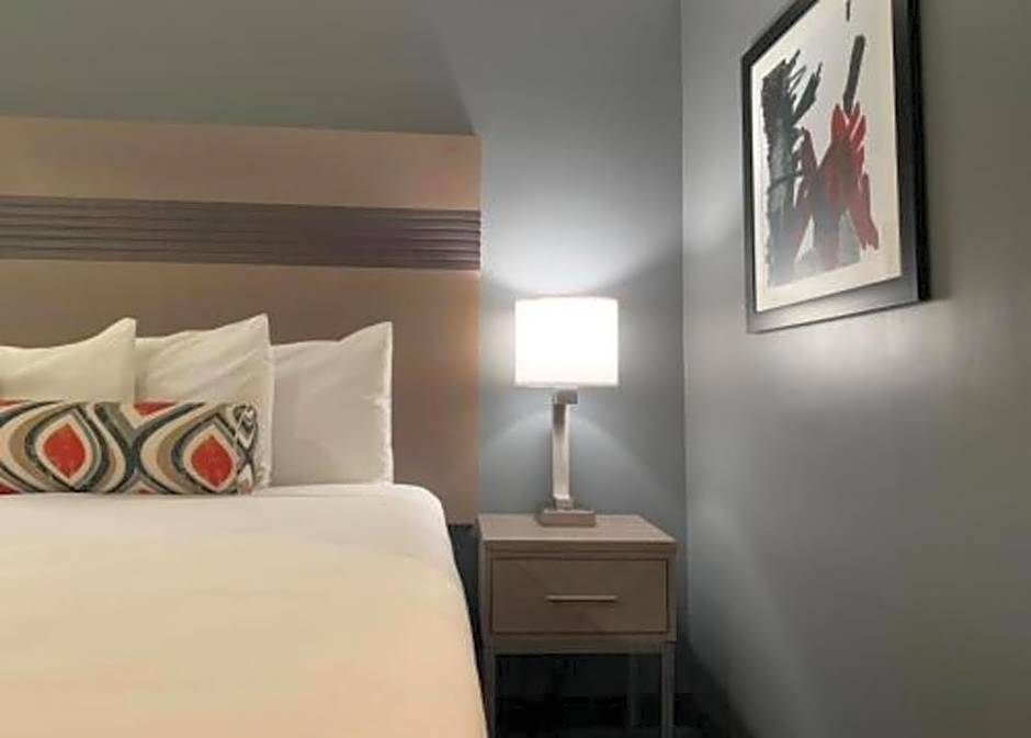 Pacific Motor Inn