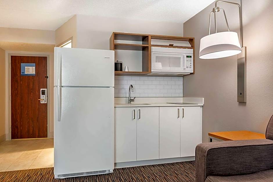 MainStay Suites Springfield IL
