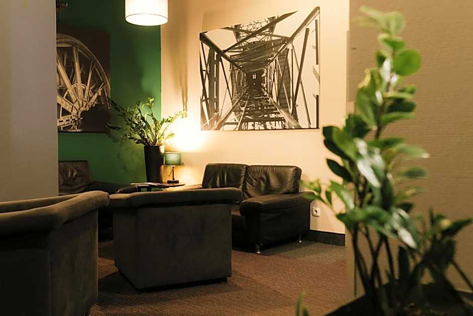 Economy Silesian Hotel