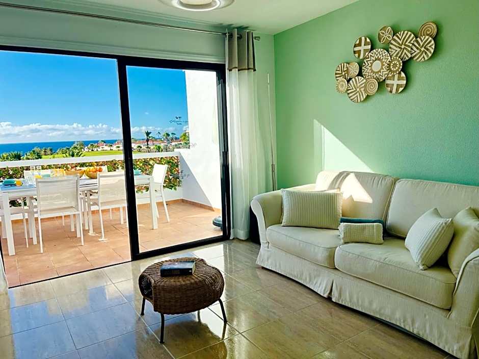 Fantastic sea and golf course view house with 3 bedrooms