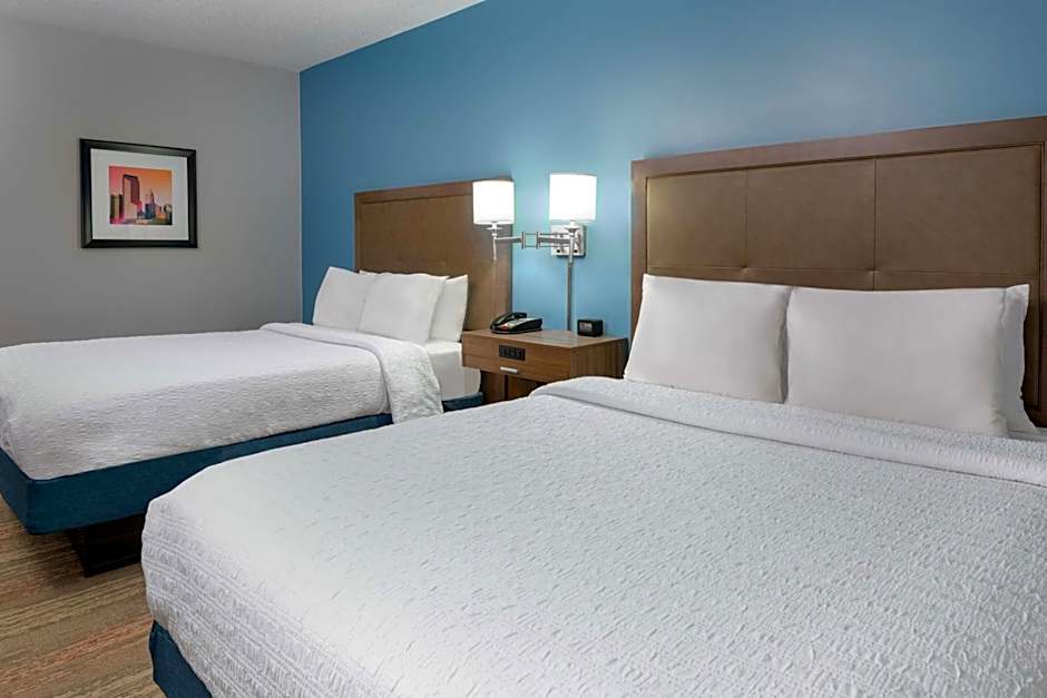 Hampton Inn By Hilton Charlotte-Uptown