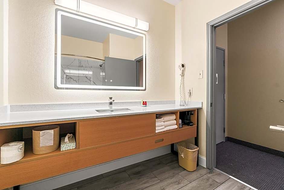 Americas Best Value Inn & Suites Livingston