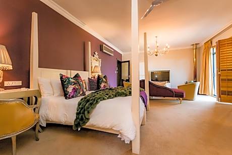 King Suite with Balcony