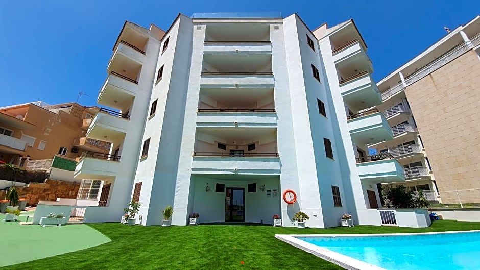 Marina Palmanova Apartamentos