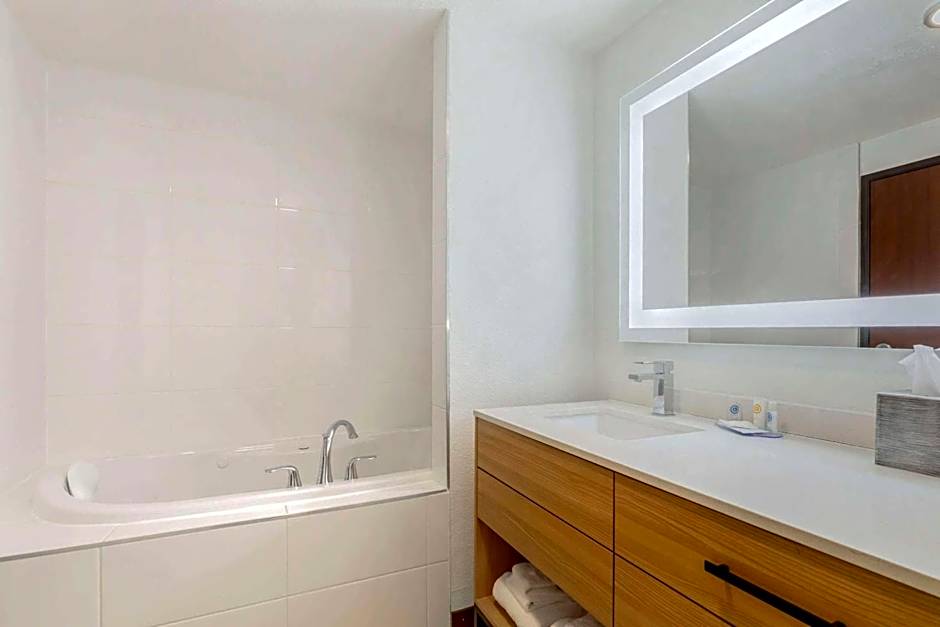 Comfort Suites Cheyenne