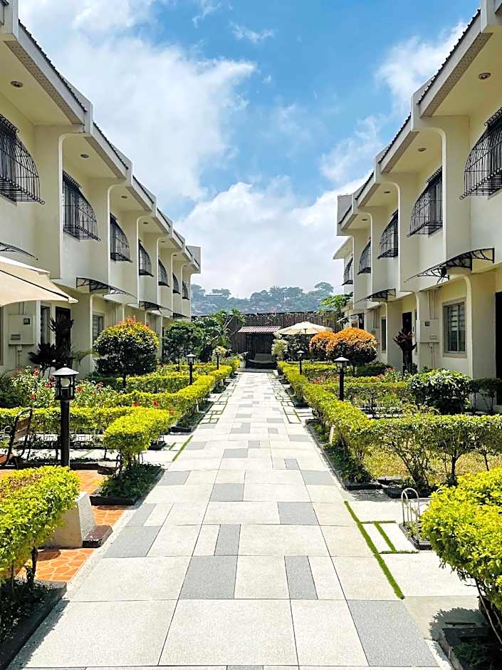 Baguio Holiday Villas