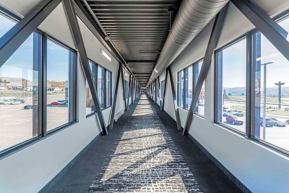 Quality Hotel & Conference Centre