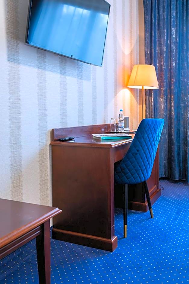 Hotel Mistral
