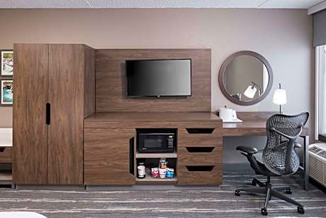 Queen Room with Two Queen Beds - Mobility Access/Non-Smoking