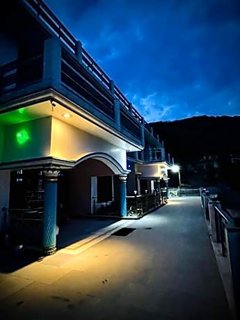 Hotel Rajshree Palace Guptakashi 