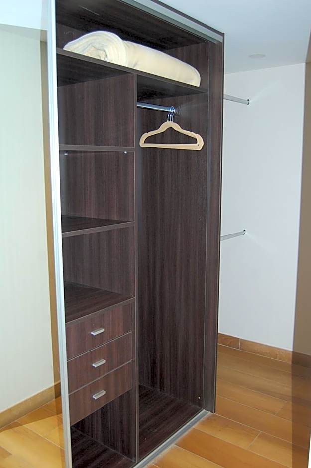 Avellaneda Aparts & Suites