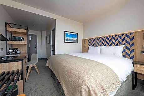 Standard Room, 1 Super King Bed