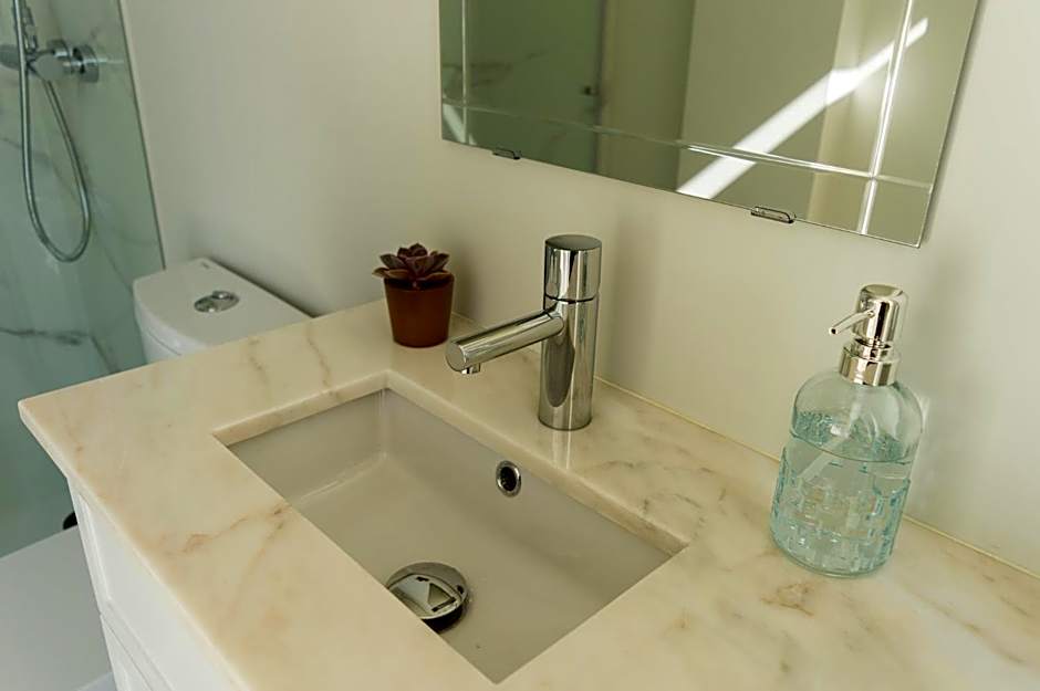 Queen's Garden Hostel