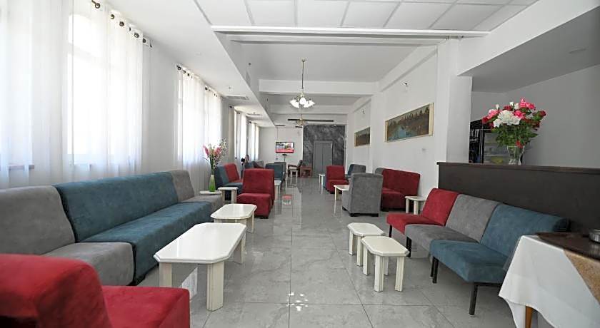 Rivoli Hotel