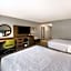Hampton Inn By Hilton & Suites Fredericksburg