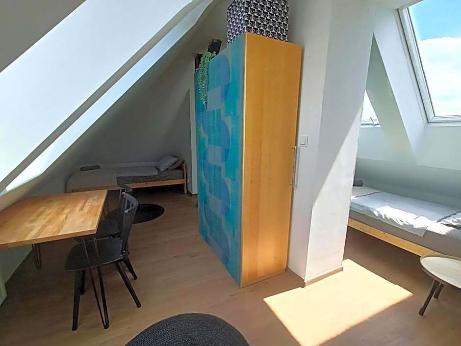 Lemuria Pokoje Hostel Chojnowska A